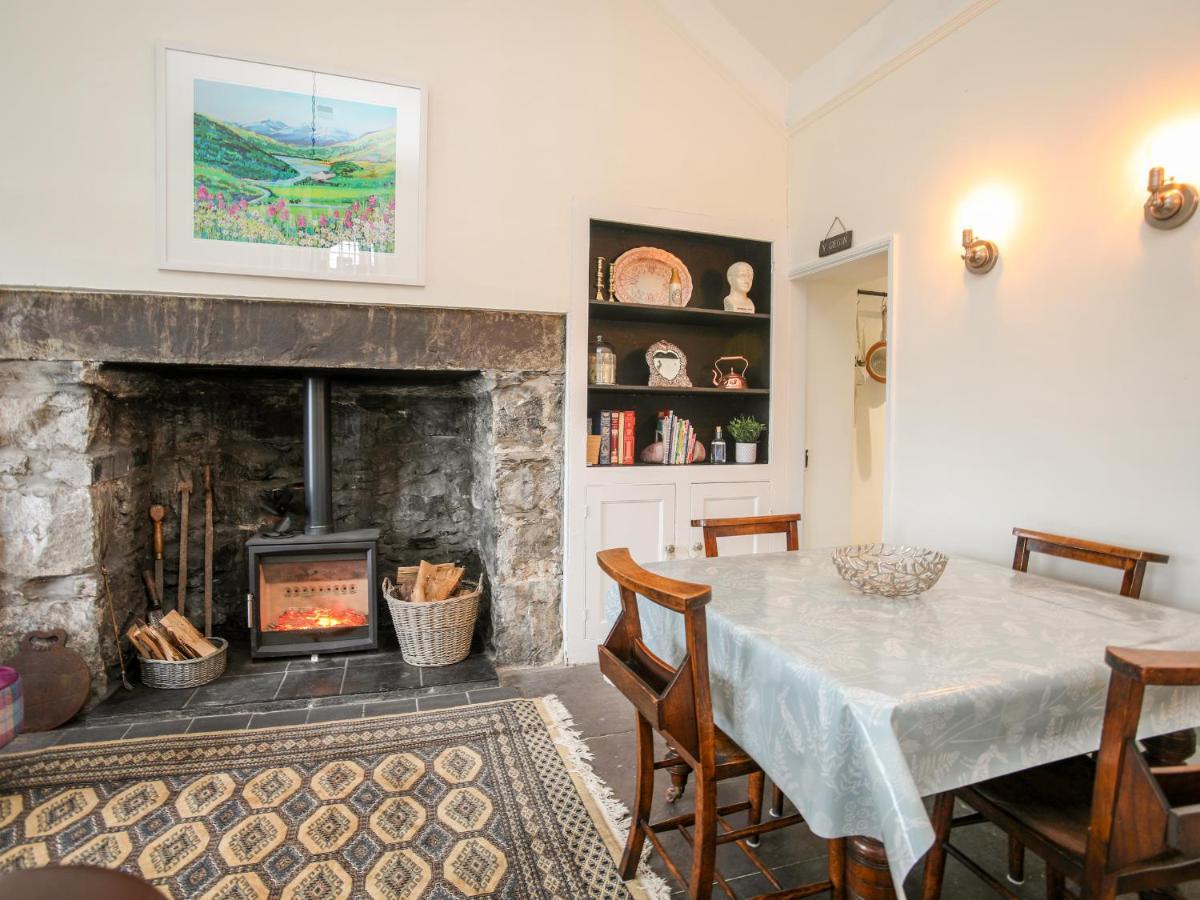 Bodfeurig Farm Cottage แบงเกอร์ ภายนอก รูปภาพ
