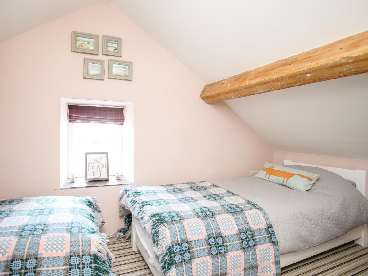 Bodfeurig Farm Cottage แบงเกอร์ ภายนอก รูปภาพ
