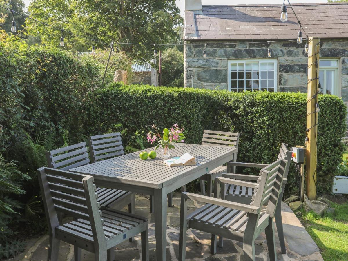 Bodfeurig Farm Cottage แบงเกอร์ ภายนอก รูปภาพ