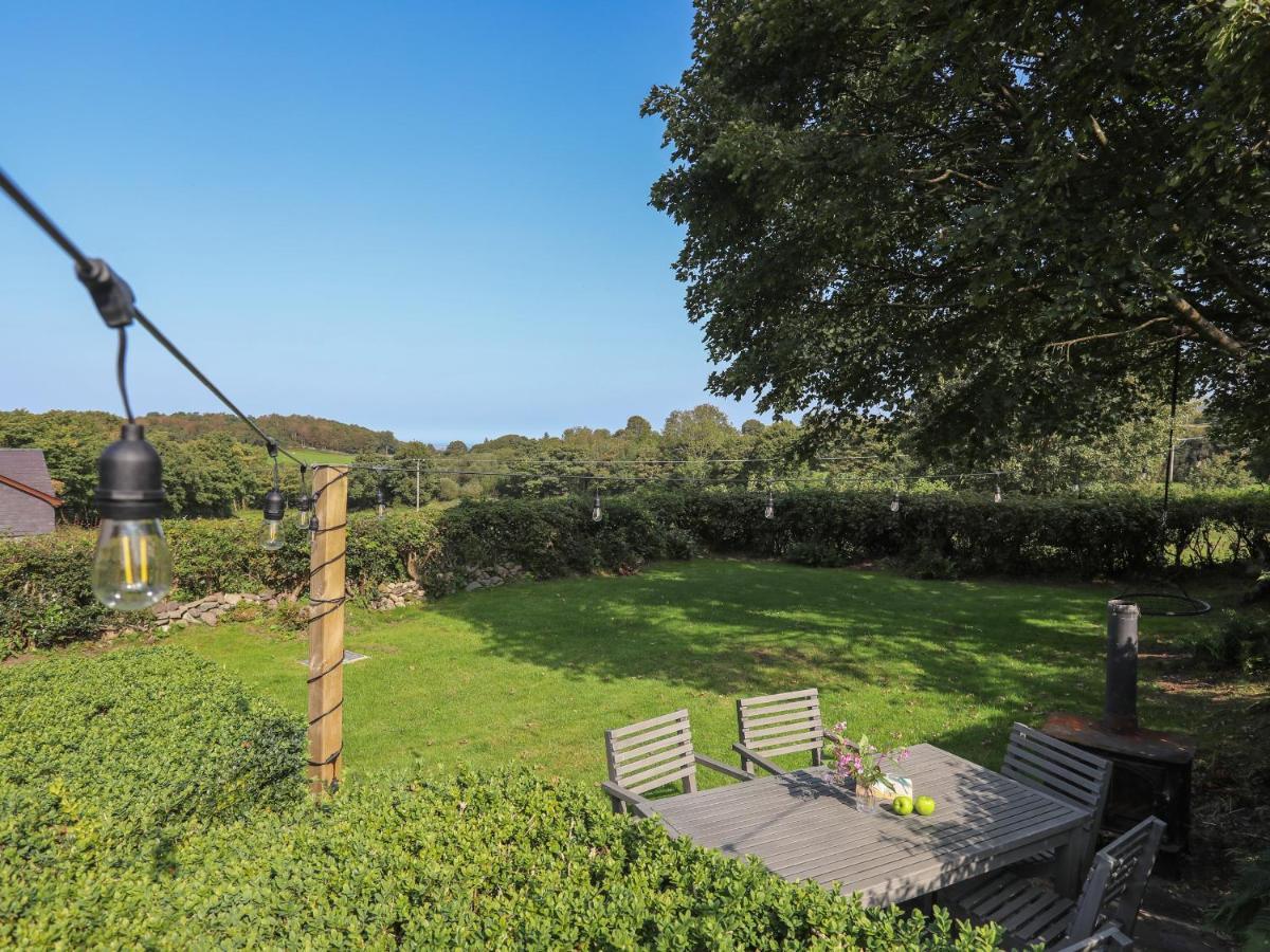 Bodfeurig Farm Cottage แบงเกอร์ ภายนอก รูปภาพ